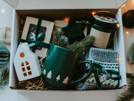 Holiday Artists Market -- Traverse City